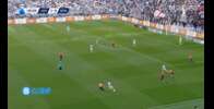 尤文2-0领先!小孔塞桑倒三角传球,麦肯尼包抄推射破门