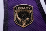 叠个BUFF!湖人官方晒詹姆斯本场所穿球衣 印有Legacy补丁